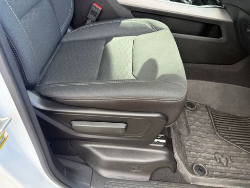 Used 2025 RAM 1500 Big Horn image 39