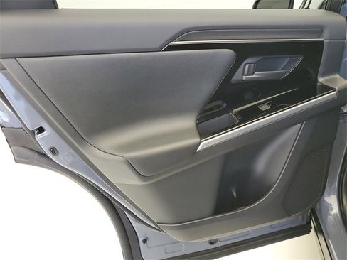 Used 2024 Subaru Solterra Touring w/ Touring Package image 16