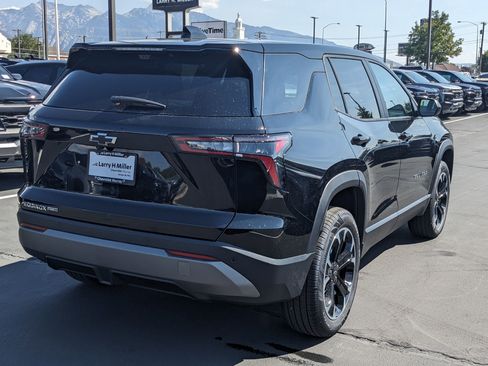 New 2026 Chevrolet Equinox LT image 5