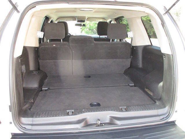 Used 2009 Ford Explorer XLT AWD/4WD image 25