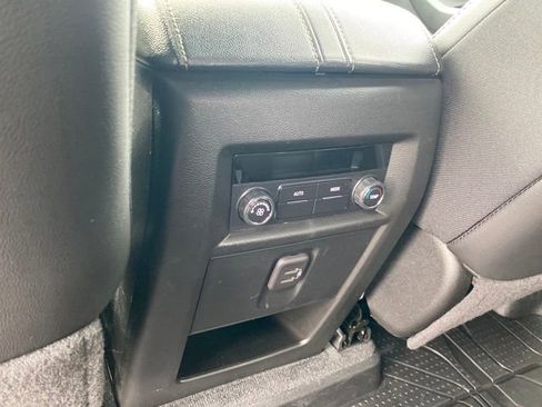 Certified 2023 Chevrolet Traverse LT w/ LPO, Floor Liner Package image 19