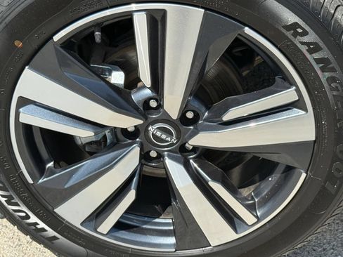 Used 2023 Nissan Rogue SL w/ SL Premium Package AWD/4WD image 47