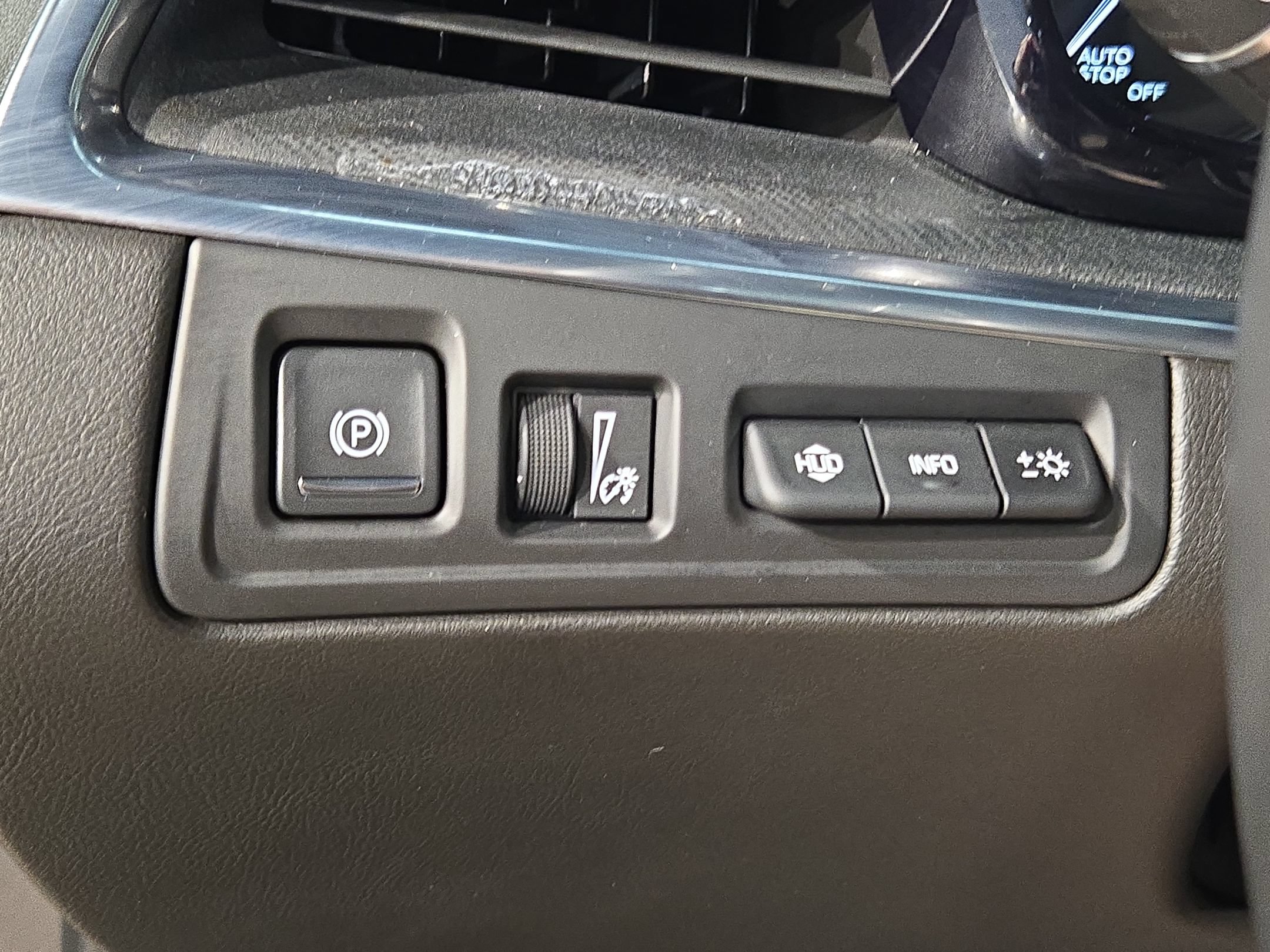 Used 2021 Cadillac XT5 Sportv w/ Platinum Package AWD/4WD image 38