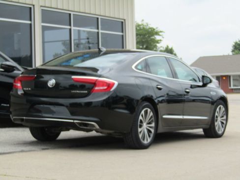 Used 2017 Buick LaCrosse Preferred FWD image 3