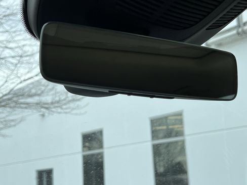 Certified 2025 Mercedes-Benz GLE 450e GLE 450e w/ Driver Assistance Package image 27