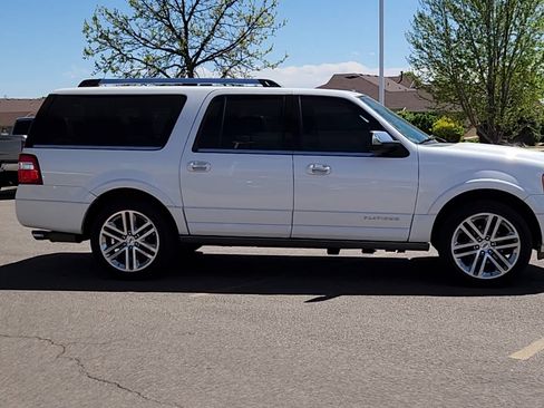 Used 2015 Ford Expedition EL Platinum AWD/4WD image 5