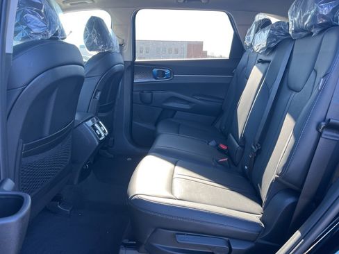 New 2026 Kia Sorento S image 13