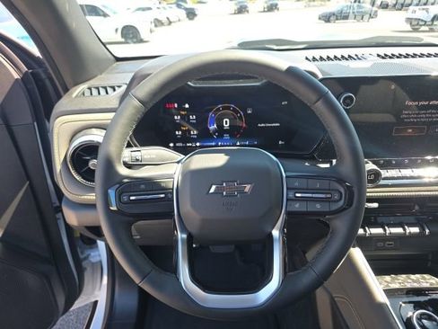 New 2026 Chevrolet Colorado ZR2 w/ Midnight Edition AWD/4WD image 18
