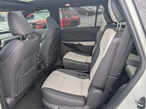 Used 2025 Lexus TX 350 AWD w/ Technology Package image 9