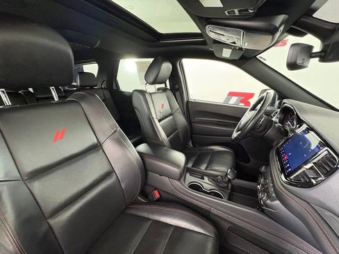 Used 2024 Dodge Durango GT RWD image 36