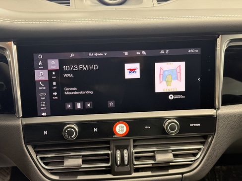 Certified 2026 Porsche Macan S AWD/4WD image 31