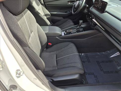 Used 2024 Honda Accord Sport image 19