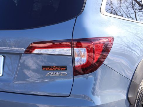 Used 2022 Honda Pilot TrailSport image 7