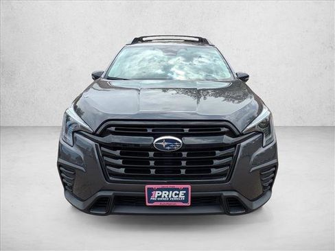 Used 2023 Subaru Ascent Onyx Edition AWD/4WD image 2