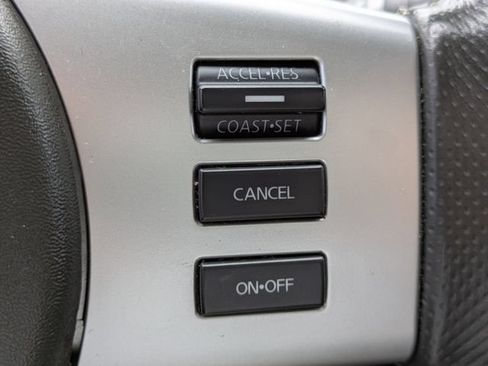 Used 2018 Nissan Frontier PRO-4X AWD/4WD image 25