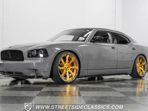 Used 2006 Dodge Charger R/T w/ Road/Track Performance Group image 19
