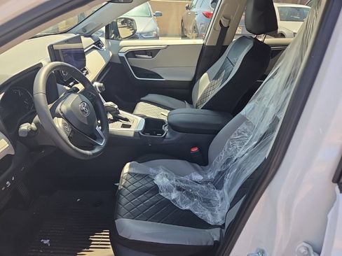 Used 2025 Toyota RAV4 XLE Premium w/ Weather Package AWD/4WD image 10