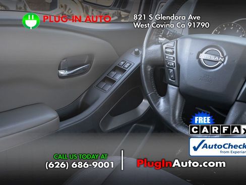 Used 2023 Nissan Frontier SV w/ SV Convenience Package image 13