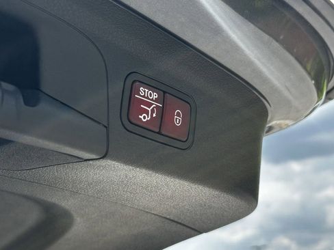 Certified 2023 Mercedes-Benz GLE 450 4MATIC image 23