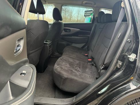 Used 2019 Nissan Murano S AWD/4WD image 14