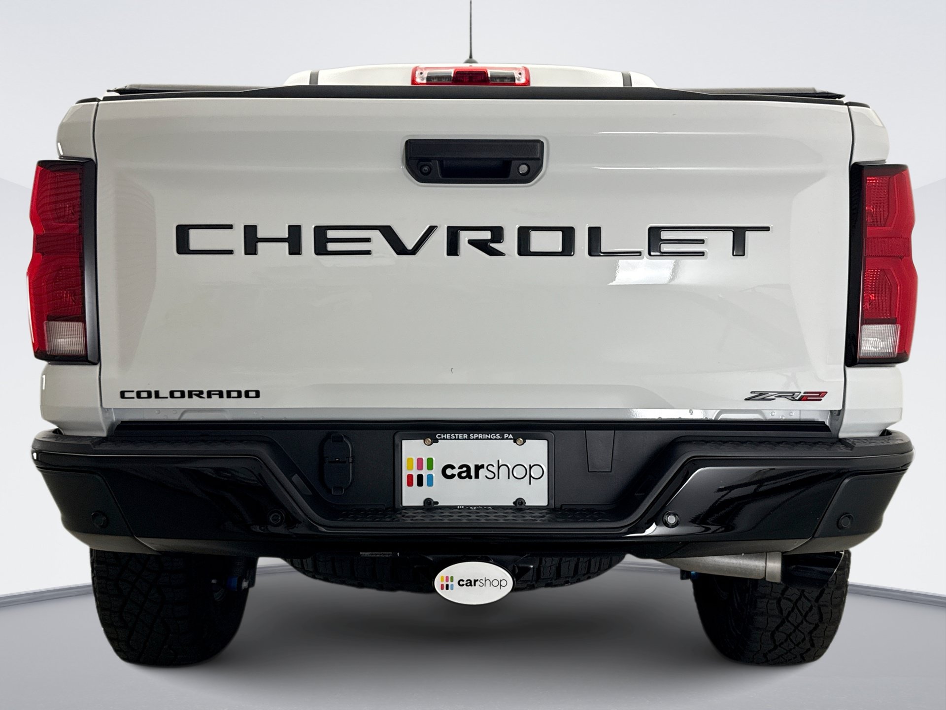 Used 2025 Chevrolet Colorado ZR2 w/ Technology Package AWD/4WD image 4