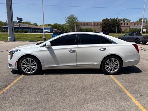 Used 2018 Cadillac XTS Luxury FWD image 28