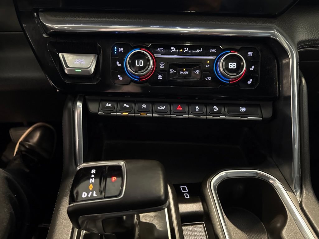 Used 2024 GMC Sierra 1500 Denali w/ Technology Package AWD/4WD image 30