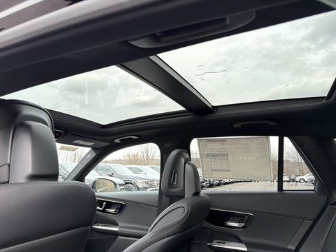 Used 2026 Mercedes-Benz GLC 300 4MATIC image 22
