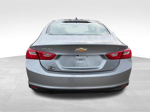 Used 2024 Chevrolet Malibu LT image 4
