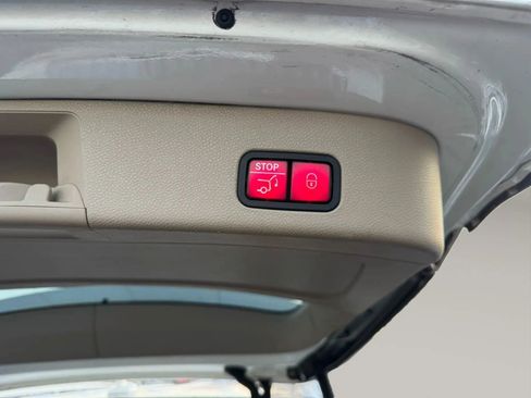 Used 2015 Mercedes-Benz GL 450 4MATIC w/ Appearance Package image 37