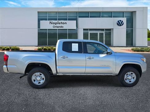 Used 2023 Toyota Tacoma SR5 image 3
