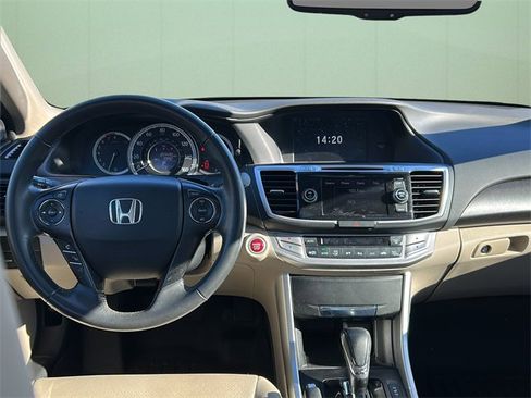 Used 2015 Honda Accord EX-L image 25