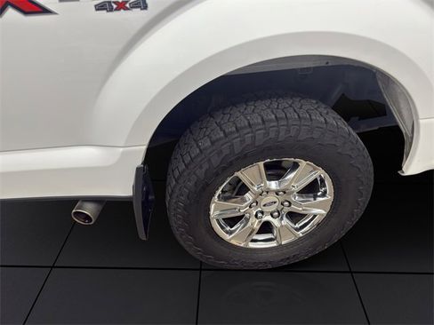 Used 2017 Ford F150 XLT w/ Equipment Group 302A Luxury image 40