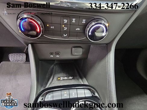 Used 2025 Buick Encore GX Preferred w/ Advanced Technology Package FWD image 17