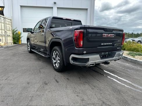 Used 2023 GMC Sierra 1500 SLT w/ SLT Premium Package AWD/4WD image 3