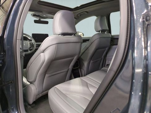 Certified 2021 Lincoln Nautilus Reserve w/ Equipment Group 201A image 28