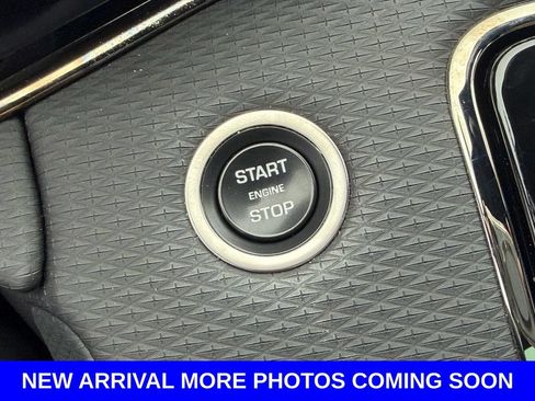 Used 2023 Land Rover Range Rover Evoque R-Dynamic S AWD/4WD image 30