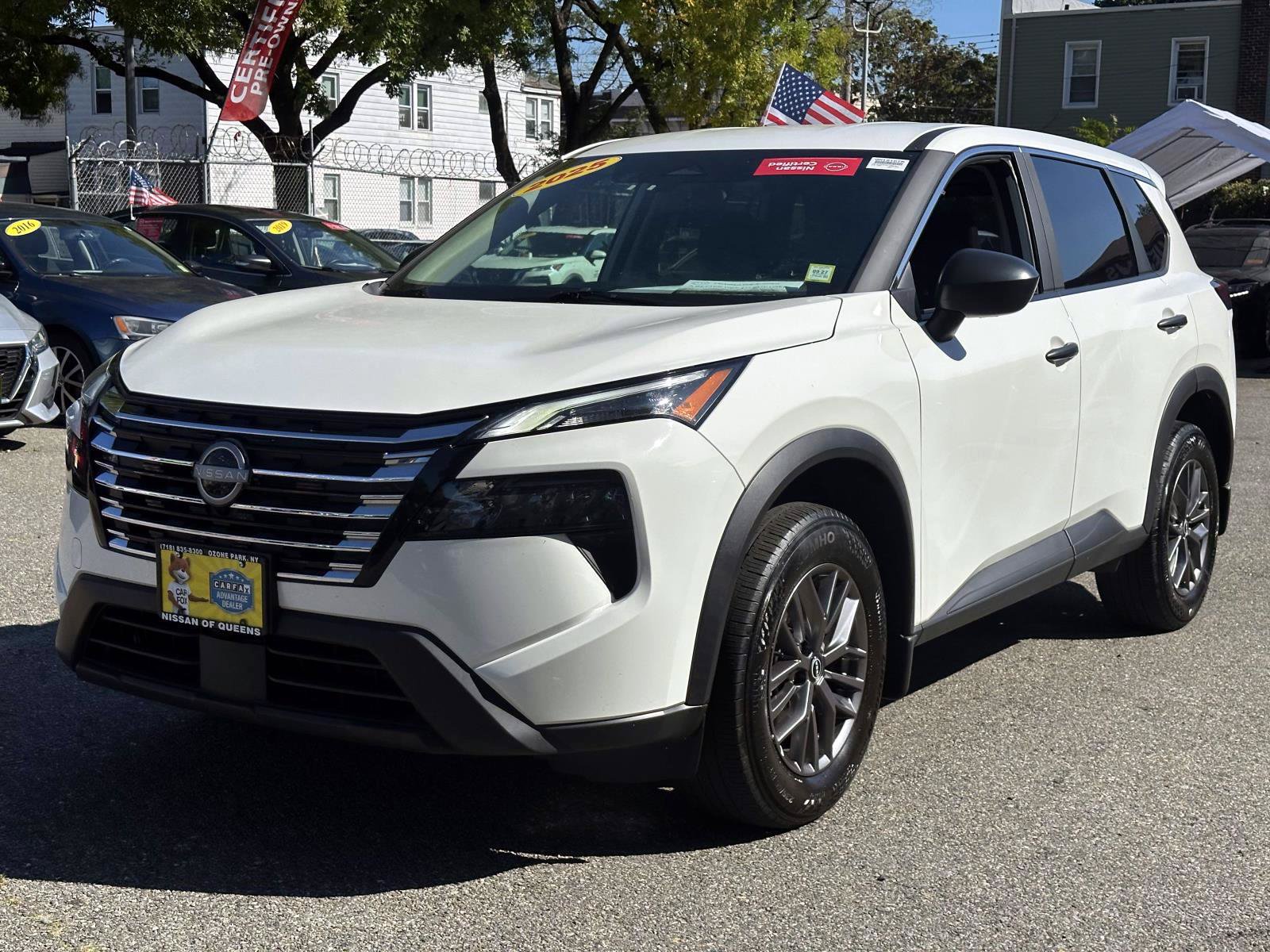 Certified 2025 Nissan Rogue S AWD/4WD image 7