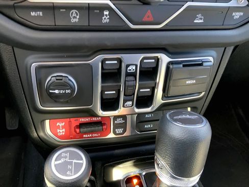New 2026 Jeep Gladiator Rubicon image 16