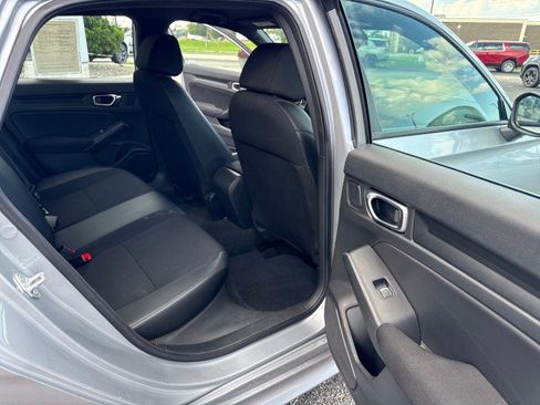 Used 2023 Honda Civic Sport image 25