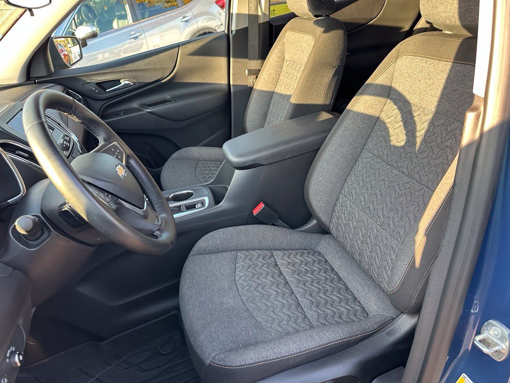 Used 2024 Chevrolet Equinox LT w/ LPO, Floor Liner Package AWD/4WD image 29