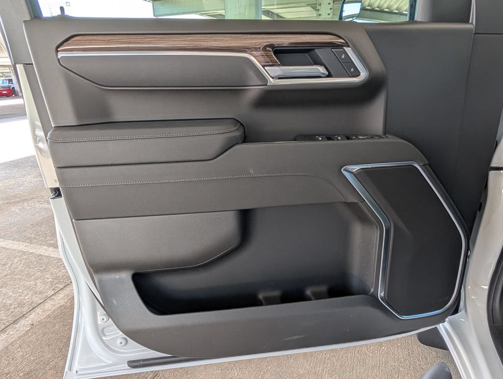 New 2026 Chevrolet Silverado 1500 RST w/ RST Select Package RWD image 12