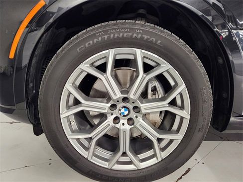 Used 2025 BMW X7 xDrive40i image 8
