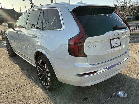 New 2026 Volvo XC90 T8 Ultra w/ Protection Package Premier AWD/4WD image 10