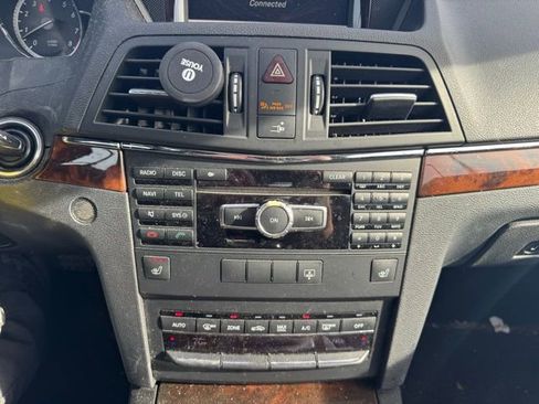 Used 2013 Mercedes-Benz E 350 4MATIC Coupe image 16