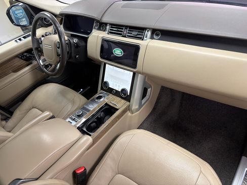 Used 2019 Land Rover Range Rover HSE image 27