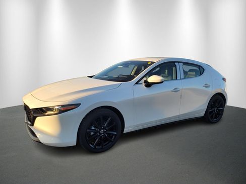 New 2026 MAZDA MAZDA3 2.5 S Hatchback w/ Premium Pkg image 2