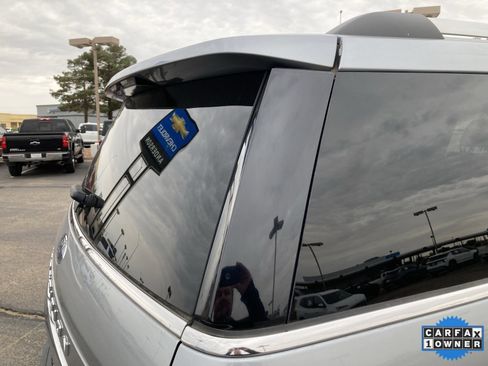 Used 2023 Ford Expedition Max Limited image 7