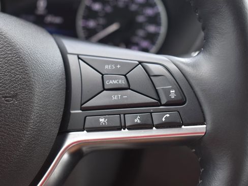 Certified 2025 Nissan Sentra SV w/ All-Weather Package FWD image 32