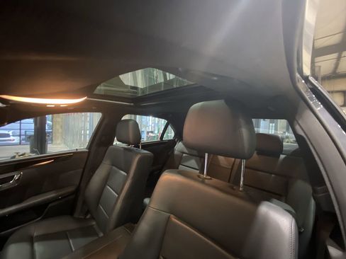 Used 2010 Mercedes-Benz E 350 Sedan image 13